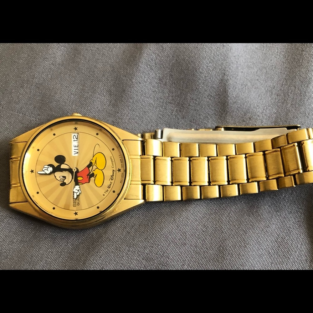 Vintage Rare Seiko Gold Sunburst MickeyMouse Watch